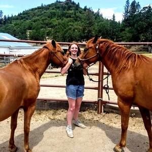 Meet your Posher, Jessica